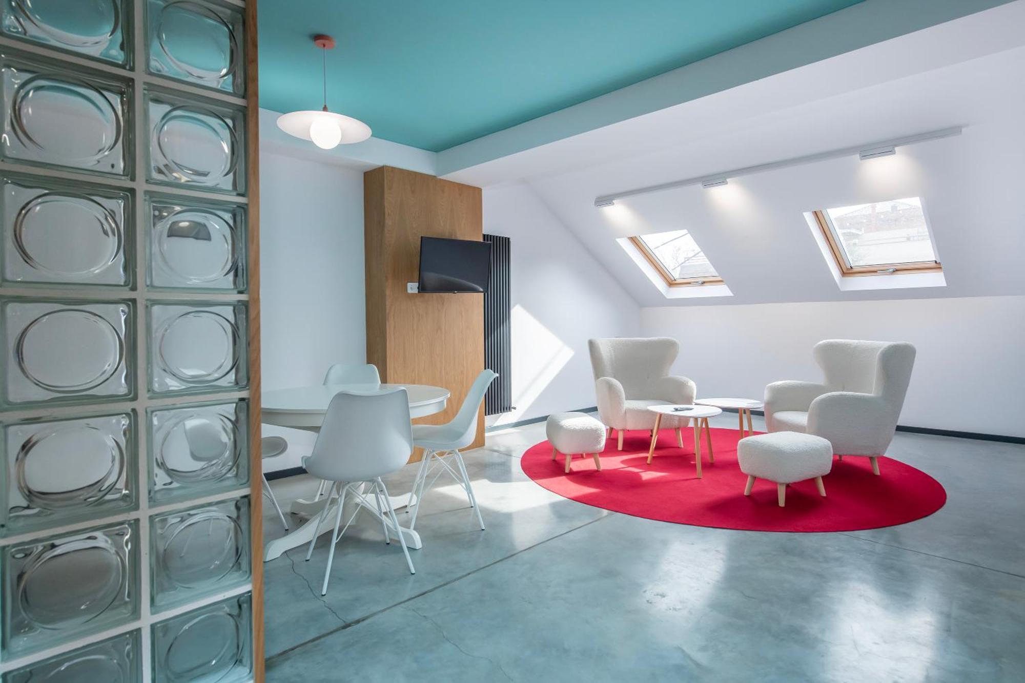 Serviced Designed Apartments By Urban Hotels 17 Тбилиси Экстерьер фото
