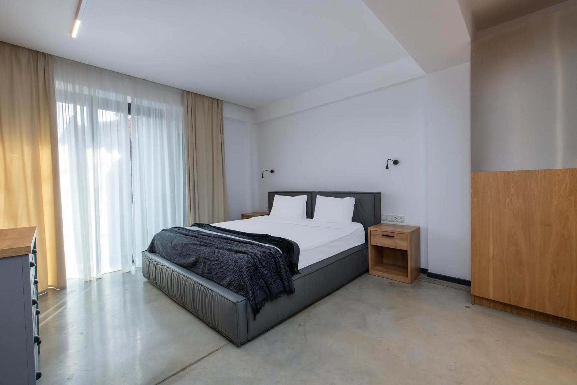 Serviced Designed Apartments By Urban Hotels 17 Тбилиси Экстерьер фото