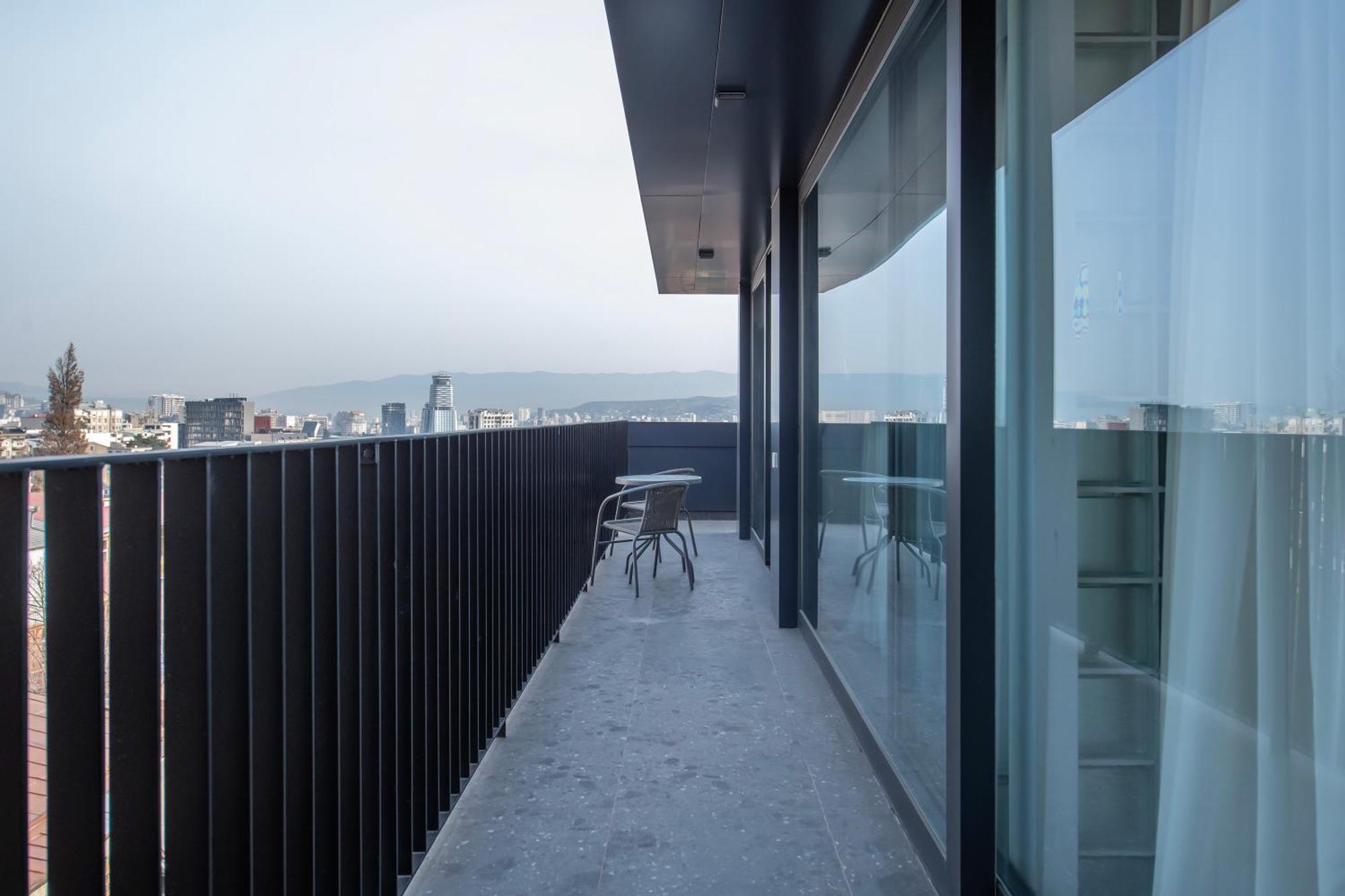 Serviced Designed Apartments By Urban Hotels 17 Тбилиси Экстерьер фото