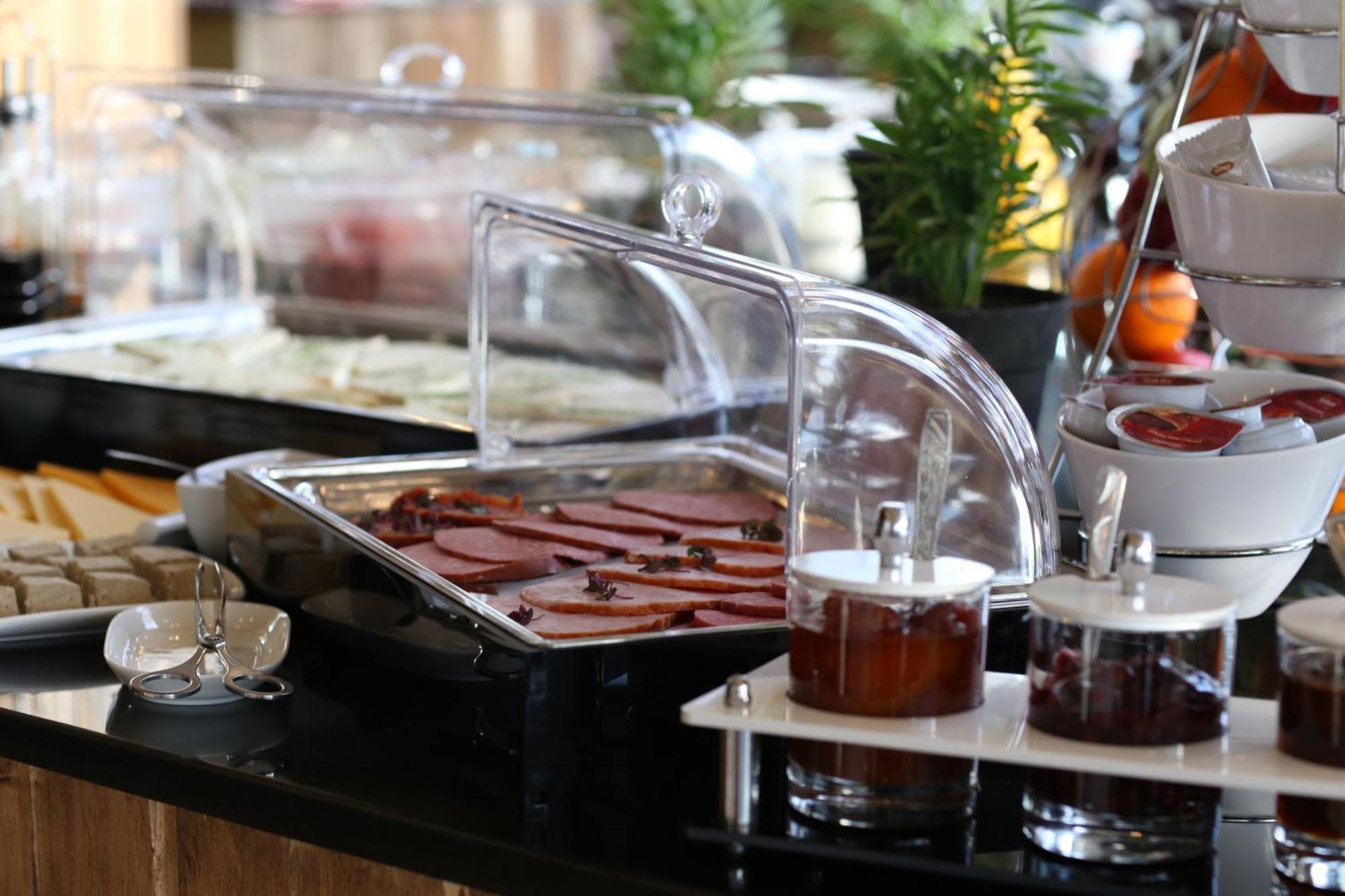 Serviced Designed Apartments By Urban Hotels 17 Тбилиси Экстерьер фото
